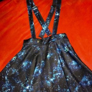 Suspender galaxy skirt